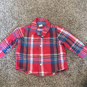 GAP Red and Blue Plaid Button Down Shirt